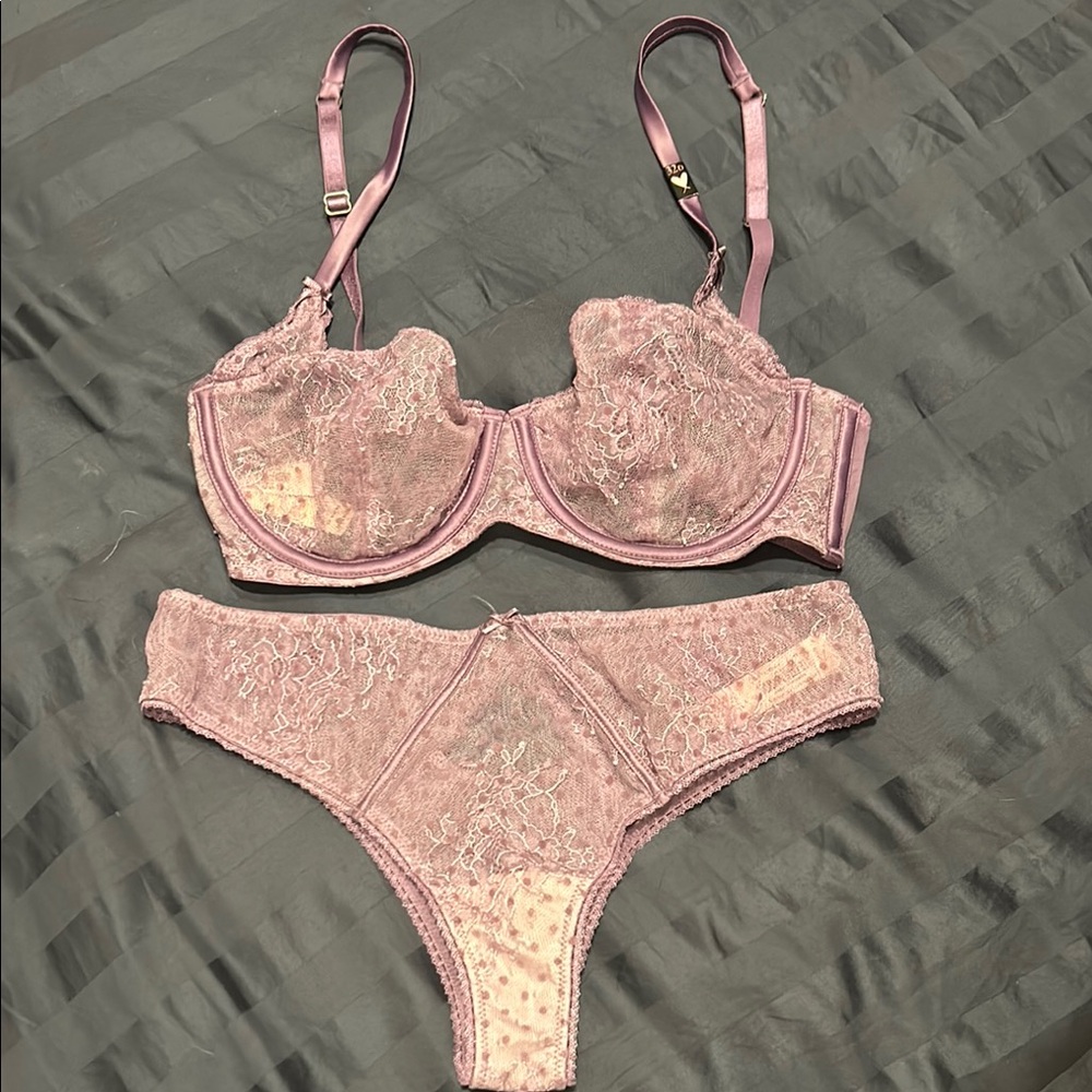 Victoria Secret Dream Angels 😇 Fall 2019 Lace Lavender Lingerie Set NWT 32D/S